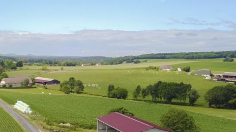 La production agricole progresserait de 4,7 % en 2018, selon l’Insee, portée par les productions végétales. © Cédric Faimali/GFA La production agricole progresserait de 4,7 % en 2018, selon l’Insee, portée par les productions végétales. © Cédric Faimali/GFA