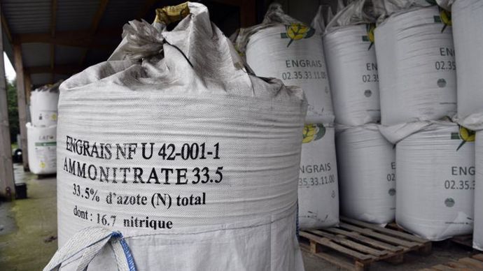 Une mission est en train d’évaluer les impacts d’un abaissement des seuils de déclaration pour le stockage d’ammonitrate 33,5. © C. FAIMALI