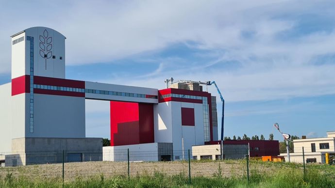 Le nouveau moulin à blé de Limagrain, à Saint-Ignat, rassemble les dernières innovations nécessaires pour répondre aux exigences de qualité, de régularité et de sécurité alimentaire.