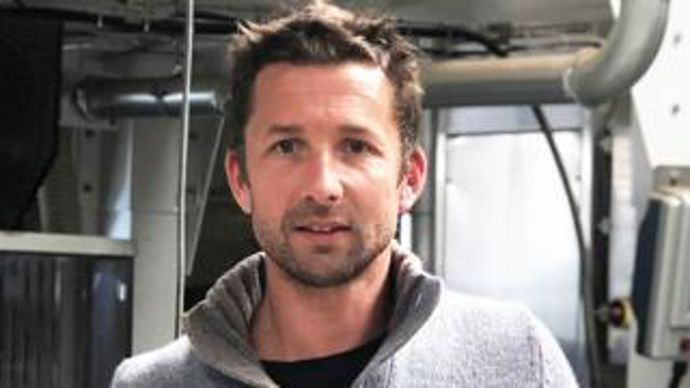 Julien Gouy codirige Nova-Flore avec son frère Jérôme. La clientèle agricole est en essor avec une offre adaptée.