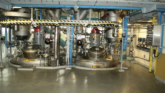 Chez BASF, à Saint-Aubin-lès-Elbeuf, le fipronil est synthétisé dans des cuves de 12 m3.