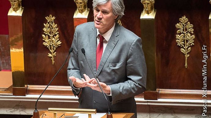 La loi d'avenir agricole est en vigueur depuis le 15 octobre 2014. Le décret concernant le transfert à l'Anses est attendu.