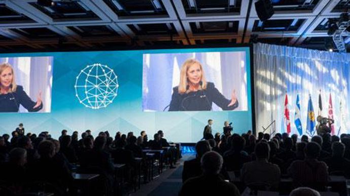 La coopération s'est donné rendez-vous à Québec. Avec 2,6 millions d'entreprises coopératives et mutualistes dans le monde, plus d'un milliard de membres, elle génère des revenus de 3 000 milliards de dollars par an et 250 millions d'emplois directs et indirects. © N. MESLY La coopération s'est donné rendez-vous à Québec. Avec 2,6 millions d'entreprises coopératives et mutualistes dans le monde, plus d'un milliard de membres, elle génère des revenus de 3 000 milliards de dollars par an et 250 mi