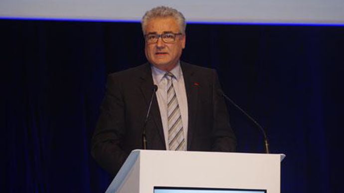 Alors que Vivescia réfléchit à l'amélioration de sa performance logistique, Pascal Prot, président du groupe, a attiré l'attention des pouvoirs publics sur « l'absence de gestion cohérente du rail en France qui pourrait remettre sur la route des millions de tonnes de céréales ». © C. URVOY Alors que Vivescia réfléchit à l'amélioration de sa performance logistique, Pascal Prot, président du groupe, a attiré l'attention des pouvoirs publics sur « l'absence de gestion cohérente du rail en France qu