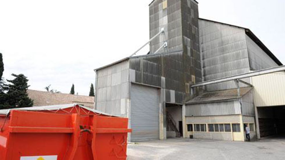 Si le blé dur reste la principale production de Céréalis (12 300 tonnes en 2014), elle a orienté ses adhérents au cours des dernières campagnes vers la production d'orge, qui est depuis cette année, la seconde culture en volume (1 965 tonnes). © M. GASARIAN Si le blé dur reste la principale production de Céréalis (12 300 tonnes en 2014), elle a orienté ses adhérents au cours des dernières campagnes vers la production d'orge, qui est depuis cette année, la seconde culture en volume (1 965 tonnes) Si le blé dur reste la principale production de Céréalis (12 300 tonnes en 2014), elle a orienté ses adhérents au cours des dernières campagnes vers la production d'orge, qui est depuis cette année, la seconde culture en volume (1 965 tonnes). © M. GASARIAN Si le blé dur reste la principale production de Céréalis (12 300 tonnes en 2014), elle a orienté ses adhérents au cours des dernières campagnes vers la production d'orge, qui est depuis cette année, la seconde culture en volume (1 965 tonnes)