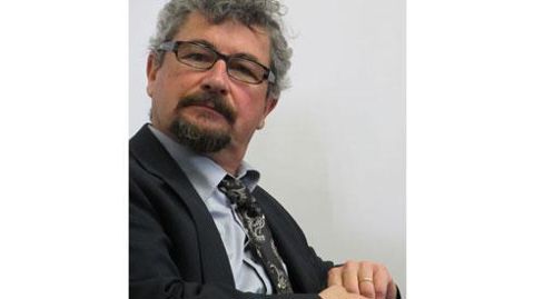 Les administrateurs du groupe ont élu Régis Serres avec une majorité de 24 voix contre 10 pour Jean-François Renoux. Les administrateurs du groupe ont élu Régis Serres avec une majorité de 24 voix contre 10 pour Jean-François Renoux.