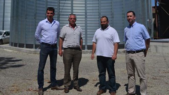 Pierre-Olivier Prévot, directeur du territoire Euralis de Toulouse, Jean-Claude Labit, président d'Euralis-Coopéval, Sébastien Raymond, référent technique du secteur, Jean-Albert Massenet, directeur du pôle agricole d'Euralis. © F. JACQUEMOUD Pierre-Olivier Prévot, directeur du territoire Euralis de Toulouse, Jean-Claude Labit, président d'Euralis-Coopéval, Sébastien Raymond, référent technique du secteur, Jean-Albert Massenet, directeur du pôle agricole d'Euralis. © F. JACQUEMOUD