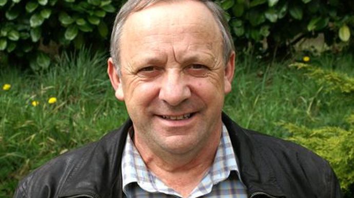 Agriculteur dans les Côtes-d'Armor, Georges Galardon a été élu à la présidence du groupe breton Triskalia. Agriculteur dans les Côtes-d'Armor, Georges Galardon a été élu à la présidence du groupe breton Triskalia.