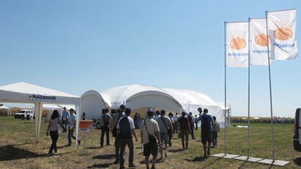 Les semences européennes sont très prisées en Ukraine. Plus de 450 personnes, dont une majorité d'agriculteurs, sont venues assister à l'agroforum annuel de Maïsadour semences Ukraine. © M. COISNE Les semences européennes sont très prisées en Ukraine. Plus de 450 personnes, dont une majorité d'agriculteurs, sont venues assister à l'agroforum annuel de Maïsadour semences Ukraine. © M. COISNE
