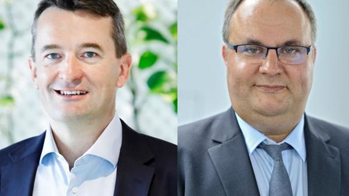 Laurent Guerreiro (à dr.), DG de RAGT semences, et Bruno Tremblay, responsable régional pour l’Europe, le Moyen-Orient et l’Afrique de la division Crop Science de Bayer : « Notre accord donne le coup d’envoi d’une collaboration passionnante de deux partenaires historiques. »