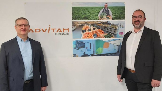 Cédric Cogniez, DG de la coopérative Unéal et du groupe Advitam (à g.), et Armel Lesaffre, président : « Nous voulons faire la différence sur ce marché (de proximité) grâce à la singularité d’une offre au plus près des agriculteurs et des clients. »