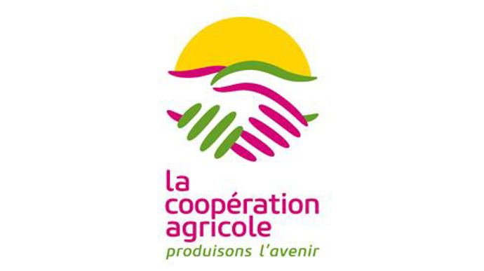 Le nouveau logo de la campagne de communication de la coopération agricole, symbolisant une poignée de mains avec des doigts pouvant être assimilés à des sillons sous un soleil promesse d'avenir, commence à être mis en ligne sur les sites web des coopératives. Le nouveau logo de la campagne de communication de la coopération agricole, symbolisant une poignée de mains avec des doigts pouvant être assimilés à des sillons sous un soleil promesse d'avenir, commence à être mis en ligne sur les sites 
