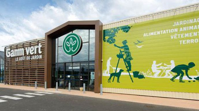 Pour dynamiser son développement, Gamm Vert s'enrichit de deux nouvelles enseignes complémentaires de ses activités. Pour dynamiser son développement, Gamm Vert s'enrichit de deux nouvelles enseignes complémentaires de ses activités.