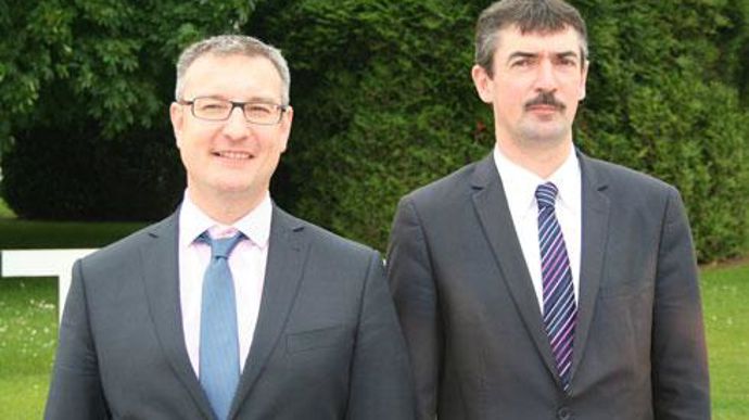 Cédric Cogniez, nouveau DG du groupe Advitam (à gauche) et Bertrand Hernu, président, se donnent un an pour mettre sur pied le nouveau projet : « Notre objectif, développer de la valeur ajoutée par les innovations, les services et des filières structurées. » © B. CAILLIEZ Cédric Cogniez, nouveau DG du groupe Advitam (à gauche) et Bertrand Hernu, président, se donnent un an pour mettre sur pied le nouveau projet : « Notre objectif, développer de la valeur ajoutée par les innovations, les services