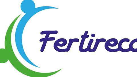 En support de sa nouvelle dimension, Fertiréco se dote également d’une nouvelle identité visuelle avec un logo « symbole du lien humain et du rassemblement autour d’un intérêt commun ».