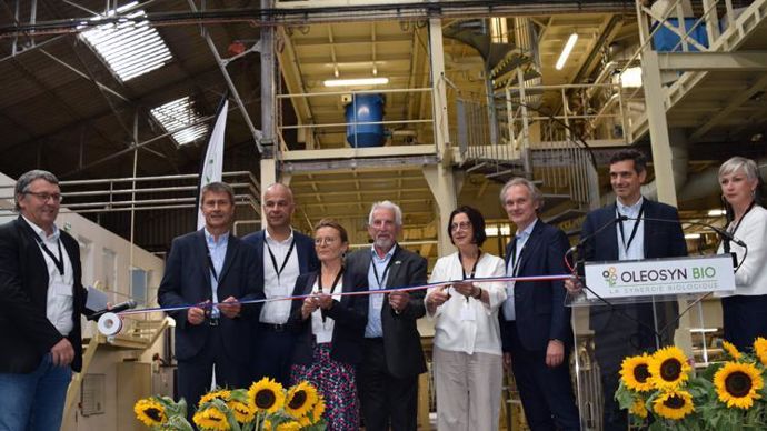 Inaugurée le 29 juin en présence des dirigeants de Terrena et Avril, l’usine Oleosyn Bio, à Thouars, est déjà à saturation ; une nouvelle phase de travaux est programmée pour 2022-2023. © A. MABIRE