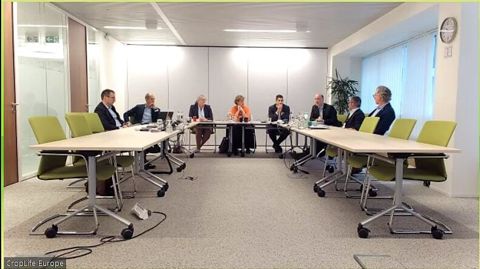 Syngenta, Corteva Agriscience, BASF, Bayer, FMC et Nufarm étaient présents, ce jeudi 1er décembre, au point presse de CropLife Europe.