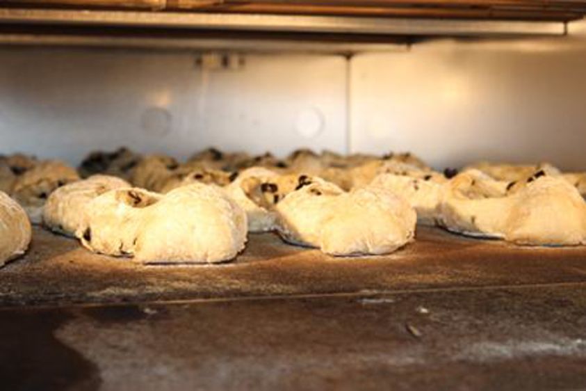 Toutes les soles sont autonettoyantes : un simple balayage (ou un coup d'aspirateur) suffit à éliminer les résidus brûlés. (Photo : latoque.fr) Toutes les soles sont autonettoyantes : un simple balayage (ou un coup d'aspirateur) suffit à éliminer les résidus brûlés. (Photo : latoque.fr)