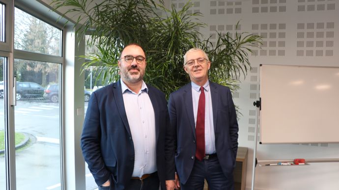 Armel Lesaffre, président d’Unéal et du groupe Advitam (à g.), au côté du DG, Jean-Philippe Kerr : « Il faut que nous soyons rapides, agiles et efficaces. »