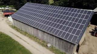 Pour mettre un terme à sa dépendance énergétique, la Commission européenne a lancé une alliance européenne pour l'industrie photovoltaïque le 9 décembre 2022. Pour mettre un terme à sa dépendance énergétique, la Commission européenne a lancé une alliance européenne pour l'industrie photovoltaïque le 9 décembre 2022.
