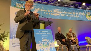 A Epinal (Vosges), le ministre de l'Agriculture Marc Fesneau a rassuré les syndiqués de la FNPL: «Nous avons besoin de l'élevage.» A Epinal (Vosges), le ministre de l'Agriculture Marc Fesneau a rassuré les syndiqués de la FNPL: «Nous avons besoin de l'élevage.»