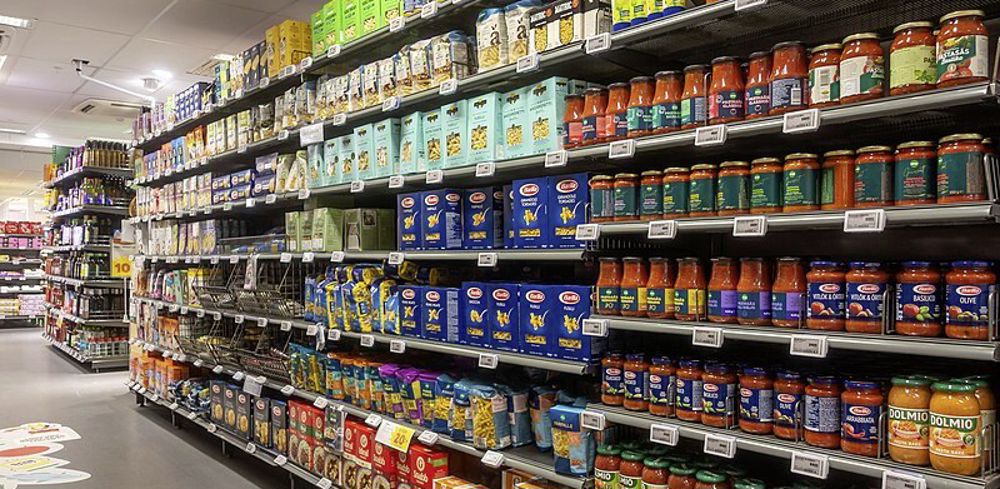 Les prix mondiaux des produits alimentaires ont chuté en décembre,  mais atteignent un niveau élevé sur l'ensemble de 2022.