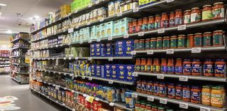 Les prix mondiaux des produits alimentaires ont chuté en décembre, mais atteignent un niveau élevé sur l'ensemble de 2022. Les prix mondiaux des produits alimentaires ont chuté en décembre, mais atteignent un niveau élevé sur l'ensemble de 2022.