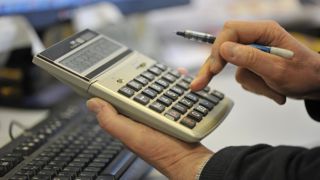 La proposition de loi vise à étendre aux non-salariés agricoles le calcul de la retraite sur les revenus de leurs 25 meilleures années et non sur la totalité de leur carrière. La proposition de loi vise à étendre aux non-salariés agricoles le calcul de la retraite sur les revenus de leurs 25 meilleures années et non sur la totalité de leur carrière.