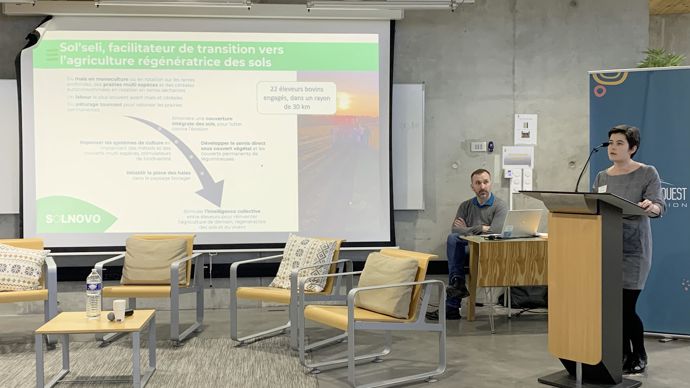 Floriane Fages, ingénieur conseil agricole et developpement chez Fermes de Figeac, a présenté Sol'Seli, un des projets lauréats, à l'occasion de la journée de lancement du programme Solnovo, jeudi 26 janvier, sur le site de Bordeaux Sciences Agro.