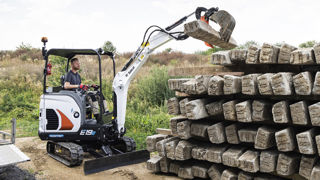 Une minipelle électrique de 2 t chez Bobcat Une minipelle électrique de 2 t chez Bobcat