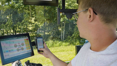 Pöttinger : optimiser les chantiers d'ensilage d'herbe avec Harvest Assist Pöttinger : optimiser les chantiers d'ensilage d'herbe avec Harvest Assist