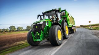 Les 7R recevront un nouveau système de direction de type automobile. Les 7R recevront un nouveau système de direction de type automobile.