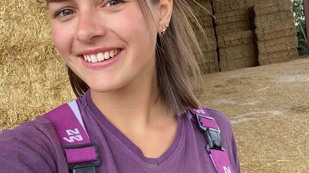 Perrine Raymond enregistre 192 000 abonnés sur Tik Tok - perrinermd et 88 000 sur Instagram @perrine_rmd. Perrine Raymond enregistre 192 000 abonnés sur Tik Tok - perrinermd et 88 000 sur Instagram @perrine_rmd.