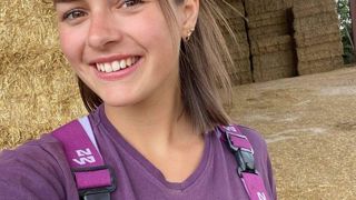 Perrine Raymond enregistre 192 000 abonnés sur Tik Tok - perrinermd et 88 000 sur Instagram @perrine_rmd. Perrine Raymond enregistre 192 000 abonnés sur Tik Tok - perrinermd et 88 000 sur Instagram @perrine_rmd.