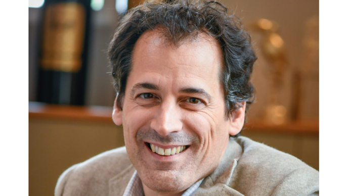 « Nous franchissons une étape supplémentaire dans notre stratégie d’accompagnement des exploitations de la vigne au vin », explique Marc Lloret, directeur général d’EVV. Le négoce girondin rejoindra Agrosud à partir d'octobre.