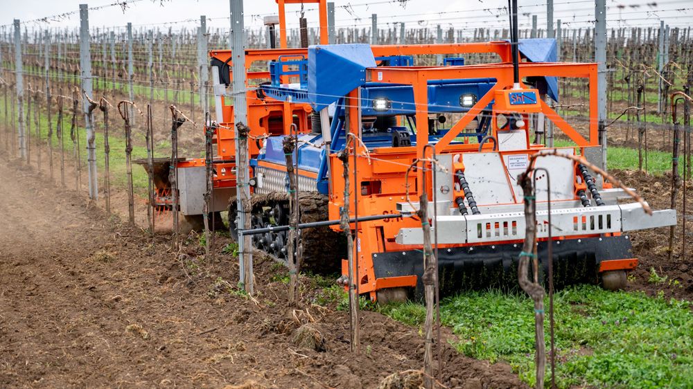 Stecomat va commercialiser des robots pour la viticulture et l’arboriculture Stecomat va commercialiser des robots pour la viticulture et l’arboriculture