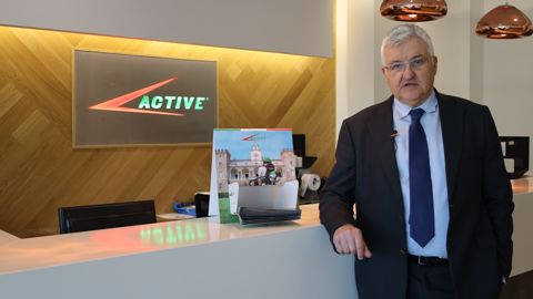 Active, un fabricant 100 % européen Active, un fabricant 100 % européen