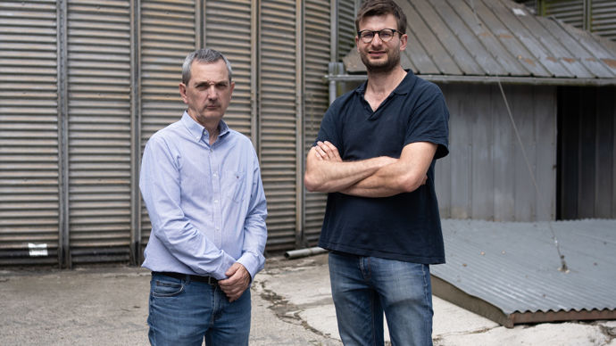 Eric Savary (à g.), à la direction de l'Union de la Scarpe depuis plusieurs décennies, et en train de passer la main, au côté d'Alexis Ficheux, 32 ans, fraichement élu président.