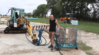 Kévin Coeuret a décidé de fabriquer son système de nettoyage pour s’économiser du temps et de l’énergie.