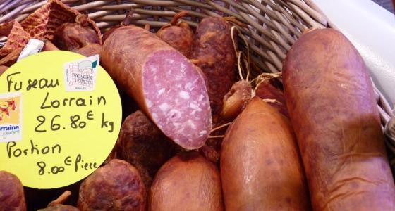 La réglementation des produits protégés revue et simplifiée avec succès;