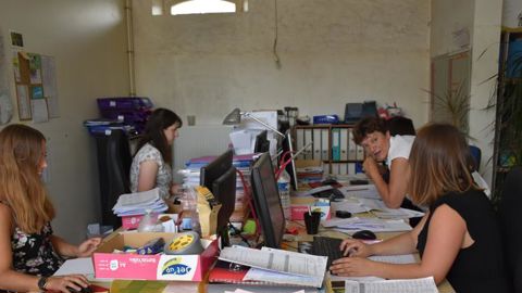 L’équipe en charge du volet administratif du groupement d’employeurs Sans Pierre. © R. Aries/GFA