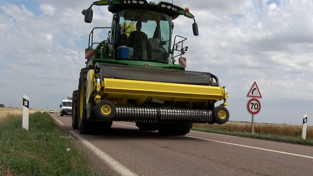 [Agritechnica] Kemper : 3,20 m de large pour le pick-up des ensileuses JD