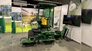 Les tondeuses E-Cut Hybrid ont déjà fait quelques apparitions sur Salonvert en septembre puis au salon 48 h du Gazon Sport Pro en novembre (photo). Elle seront à nouveau mises en avant sur le salon Paysalia début décembre.