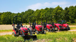 Yanmar propose une offre complète de tracteurs compacts de 16 à 60 ch, ils sont garantis 5 ans ou 5000 heures sans supplément de prix.