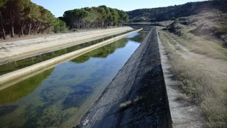 Environ 2 000 kilomètres de canaux assurent l'acheminement de l'eau dans la région de l'Alto Aragón.