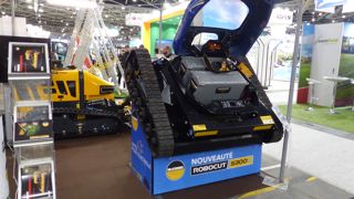 Le robot mis en avant sur le stand de Payen Import à Paysalia.