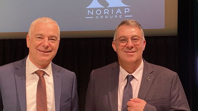 Damien François, directeur général du groupe Noriap (à g.), et David Saelens, président, lors de la réunion d'information du vendredi 15 décembre à Amiens (Somme).