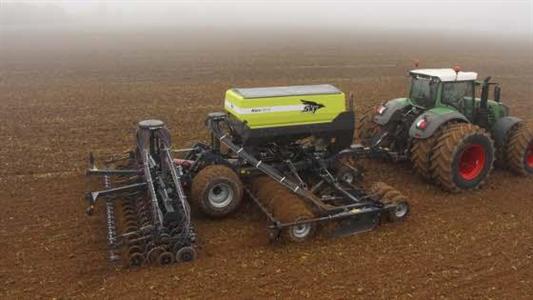 Nouvelle génération de semoir Maxidrill de Sky Agriculture