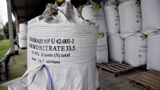 Un accord politique a été conclu entre le Conseil et le Parlement européen sur l'étiquetage numérique volontaire des produits fertilisants de l'Union européenne. Un accord politique a été conclu entre le Conseil et le Parlement européen sur l'étiquetage numérique volontaire des produits fertilisants de l'Union européenne.