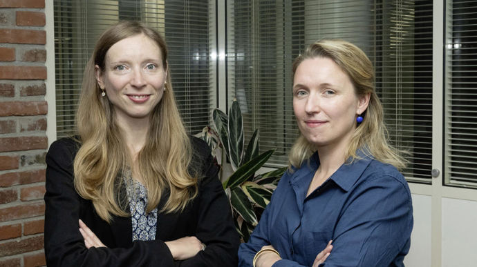 Charlotte Chollet (à dr.), directrice du pôle juridique et social de la FNA, et Anaïs Pannier, responsable relations sociales de la FNA, sont en charge du secrétariat de la branche du négoce et des produits du sol.